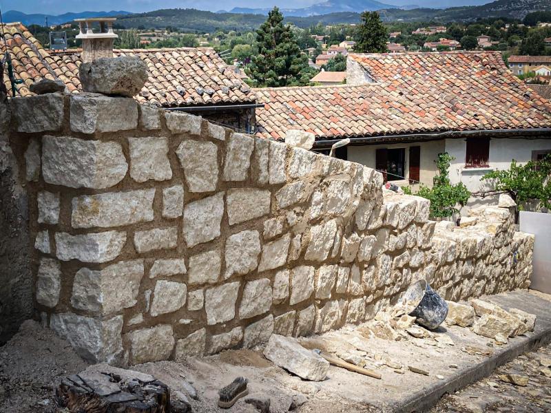 bâti ancien à Buis-les-Baronnies